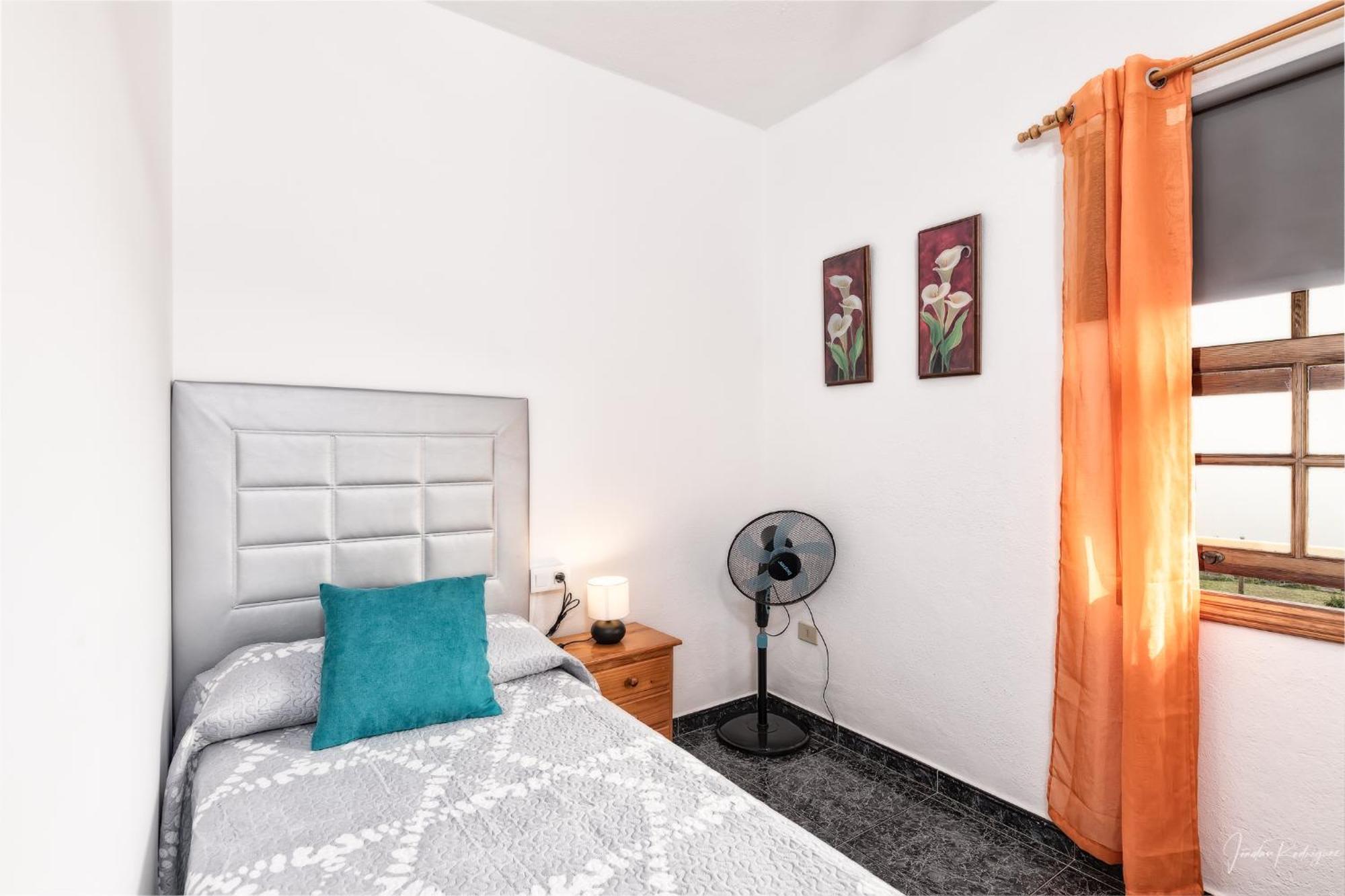 Lightbooking Luymar 2 Bedroom De Con Piscina Appartamento *