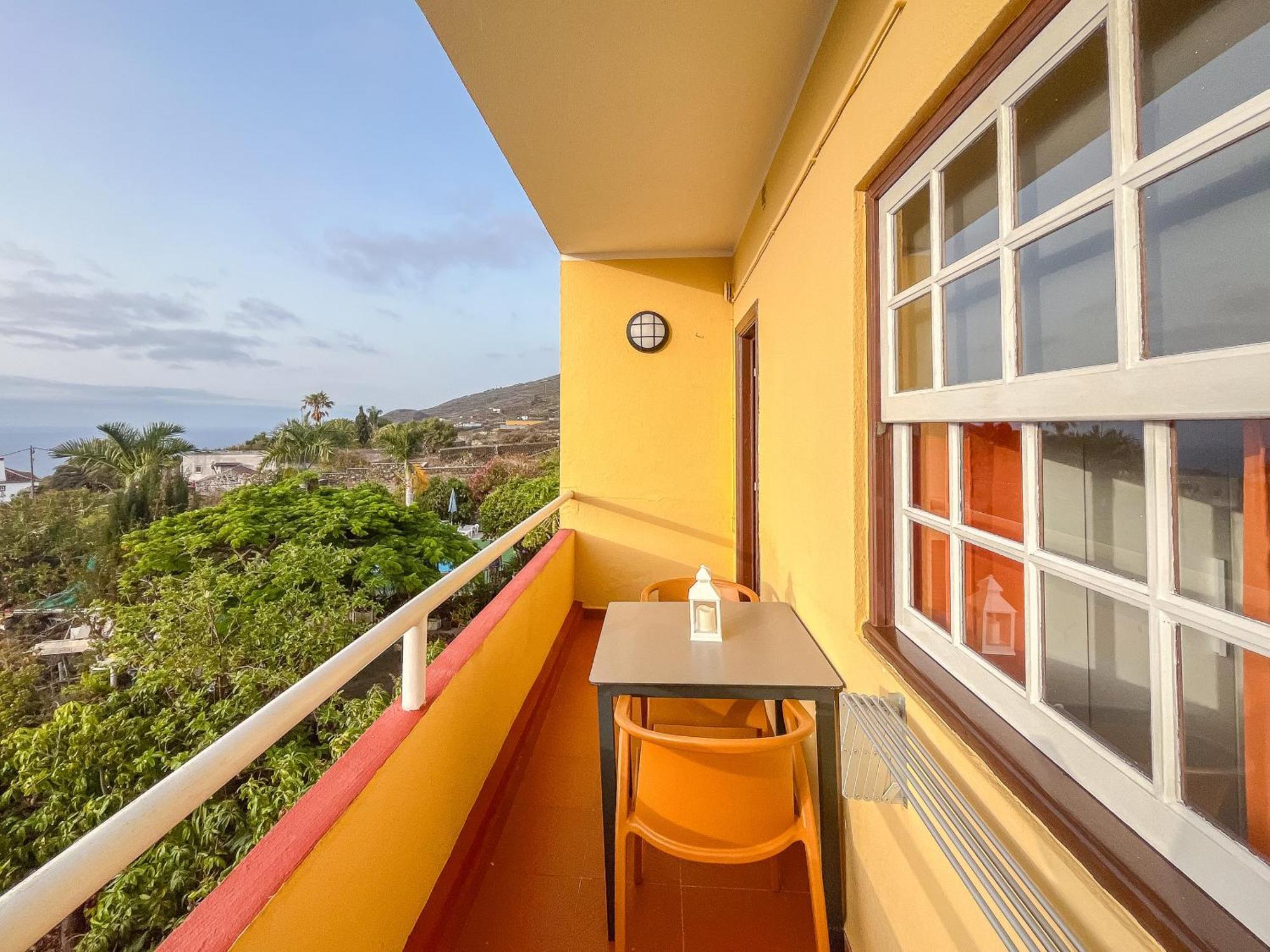 Lightbooking Luymar 2 Bedroom De Con Piscina Apartment Villa de Mazo